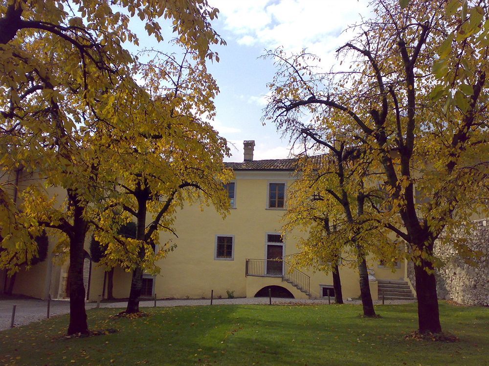 Relais Palazzo Lodron Rovereto (Trentino Alto Adige) Exterior foto